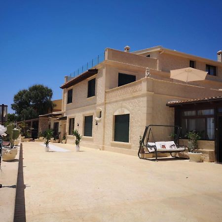 Lala Salama San Leone Exterior foto